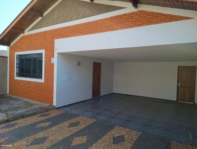 Casa para Venda, em Piracicaba, bairro Castelinho, 3 dormitrios, 3 banheiros, 1 sute, 4 vagas