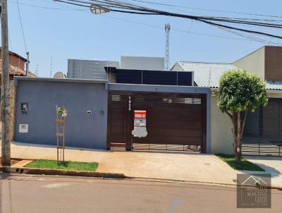 Casa para Venda, em Campo Grande, bairro Jardim TV Morena, 5 banheiros, 3 sutes, 4 vagas