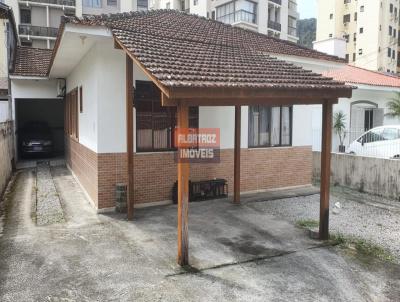 Casa para Venda, em Florianpolis, bairro Crrego Grande, 4 dormitrios, 3 banheiros, 3 vagas