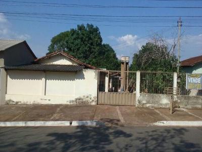 Casa para Venda, em Goinia, bairro Setor Santos Dumont, 1 dormitrio, 1 banheiro