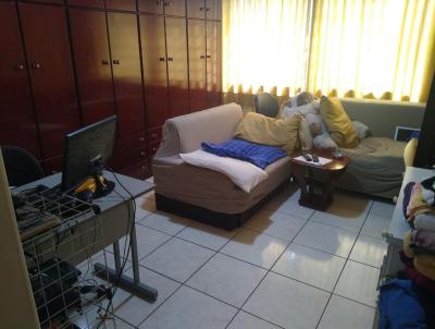 Sobrado para Venda, em Santo Andr, bairro Parque Oratrio, 3 dormitrios, 2 banheiros, 1 sute, 2 vagas