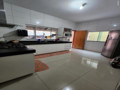 Casa para Venda, em Goinia, bairro Jardim Itaipu, 3 dormitrios, 2 banheiros, 1 sute, 3 vagas