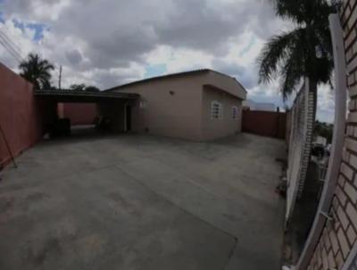 Casa para Venda, em Braslia, bairro Setor Habitacional Arniqueira (guas Claras), 3 dormitrios, 2 banheiros, 1 sute, 4 vagas