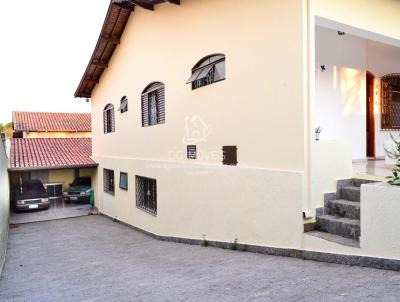 Sobrado para Venda, em Jaguarina, bairro Jardim So Caetano, 4 dormitrios, 3 banheiros, 1 sute, 8 vagas