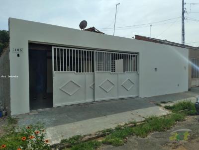 Casa para Venda, em Araatuba, bairro Monterrey, 2 dormitrios, 1 banheiro, 2 vagas