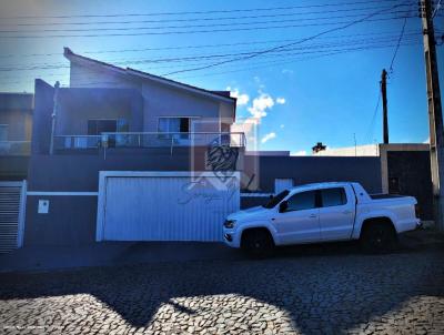 Casa para Venda, em Jaguariava, bairro NOSSA SENHORA DE FTIMA, 3 dormitrios, 3 banheiros, 1 sute