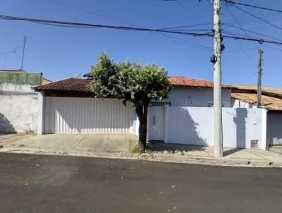 Casa para Venda, em Lins, bairro Garcia, 3 dormitrios, 3 banheiros, 1 sute, 2 vagas