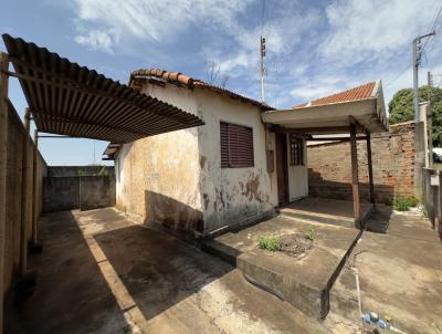Casa para Venda, em Catanduva, bairro Santo Antonio, 2 dormitrios, 1 banheiro