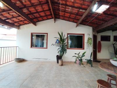Casa para Venda, em Brumadinho, bairro Graja, 3 dormitrios, 2 banheiros, 1 sute, 2 vagas
