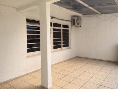 Casa para Venda, em Mogi das Cruzes, bairro Vila Cidinha, 3 dormitrios, 2 banheiros, 2 vagas