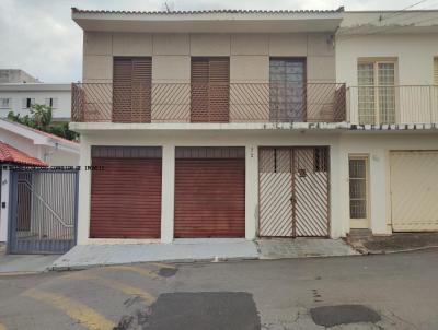 Casa para Venda, em Caconde, bairro Centro, 3 dormitrios, 1 banheiro, 1 sute, 1 vaga
