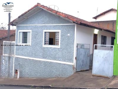 Casa para Venda, em Caconde, bairro Redentor, 3 dormitrios, 1 banheiro, 2 vagas