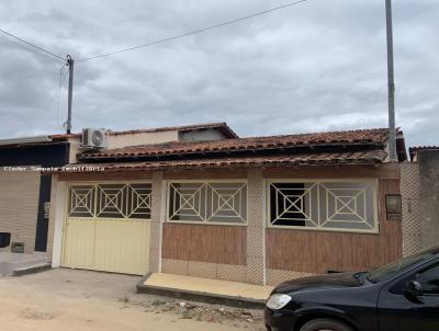 Casa para Venda, em Teixeira de Freitas, bairro Colina Verde, 3 dormitrios, 2 banheiros, 1 sute, 1 vaga