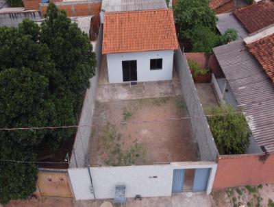 Casa para Venda, em Cuiab, bairro DOUTOR FABIO, 2 dormitrios, 2 banheiros, 1 sute, 4 vagas