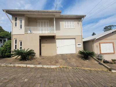 Casa para Venda, em Antônio Prado, bairro Paese Novo, 5 dormitórios, 3 banheiros, 2 vagas
