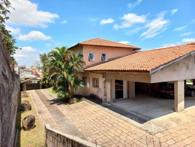 Casa para Venda, em Vinhedo, bairro Santa Cndida, 3 dormitrios, 2 banheiros, 1 sute, 8 vagas