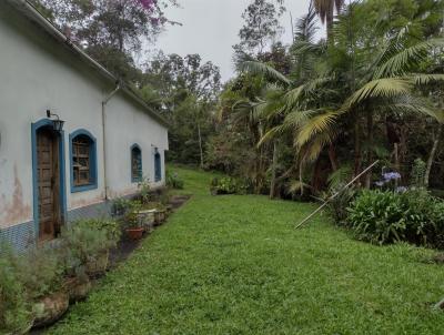 Stio para Venda, em Itapecerica da Serra, bairro Potuver, 3 dormitrios, 2 banheiros