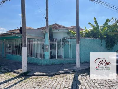 Casa para Venda, em Cruzeiro, bairro Vila Canevari, 4 dormitrios, 2 banheiros, 1 sute, 2 vagas