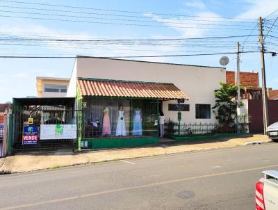 Casa para Venda, em Castro, bairro VILA RIO BRANCO, 4 dormitrios, 3 banheiros, 1 sute, 3 vagas