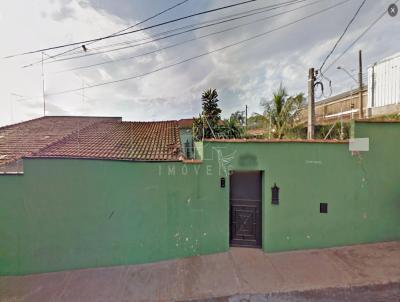 Casa para Venda, em Pirassununga, bairro Centro, 3 dormitrios, 4 banheiros, 2 vagas