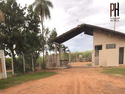 Rancho para Venda, em Lins, bairro Dourado, 2 dormitrios, 2 banheiros, 1 sute