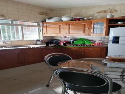 Casa / Sobrado para Venda, em Limeira, bairro Jardim Planalto, 4 dormitrios, 1 banheiro, 1 sute, 4 vagas