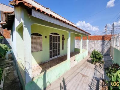 Casa para Venda, em Cuiab, bairro Cpa 2, 3 dormitrios, 1 banheiro, 2 vagas