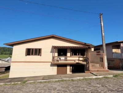 Casa para Venda, em Antônio Prado, bairro Paese Novo, 6 dormitórios, 2 banheiros, 3 vagas