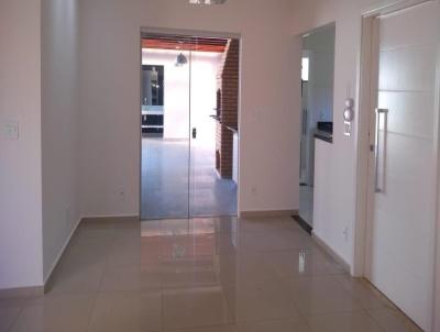 Casa para Venda, em , bairro Jardim Helio Cruz, 3 dormitrios, 3 banheiros, 1 sute, 3 vagas