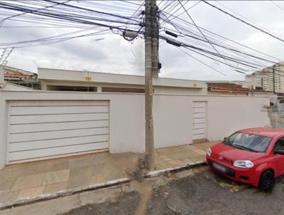 Casa para Venda, em Goiânia, bairro Setor Sul, 5 dormitórios, 3 banheiros, 5 vagas