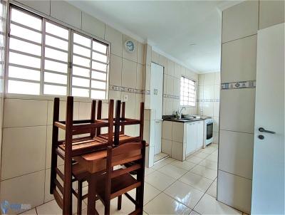 Apartamento para Venda, em Uberaba, bairro Bairro Frei Eugenio, 3 dormitórios, 1 banheiro, 1 vaga