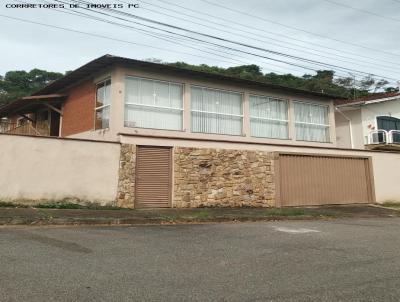 Casa para Venda, em Poos de Caldas, bairro Parque Primavera, 4 dormitrios, 2 banheiros, 1 sute, 5 vagas