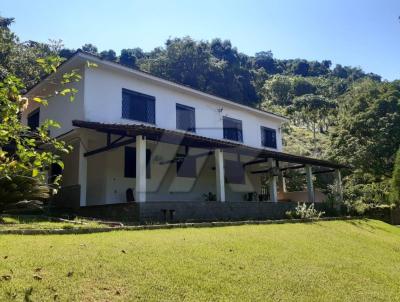 Stio para Venda, em Cachoeiras de Macacu, bairro Marapor, 7 dormitrios, 2 banheiros, 10 vagas