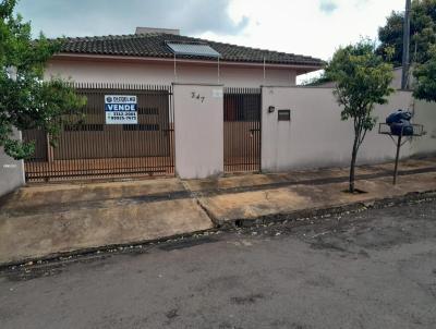 Casa para Venda, em Arapongas, bairro Jardim Perobas II, 2 dormitrios, 3 banheiros, 1 sute, 1 vaga