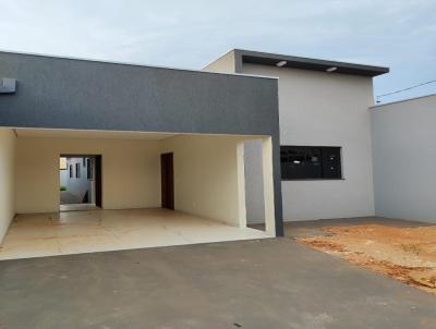 Casa para Venda, em Chapado do Sul, bairro Esplanada III, 2 dormitrios, 1 banheiro, 1 sute, 1 vaga