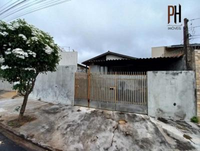 Casa para Venda, em Lins, bairro Residencial Henrique Bertin, 3 dormitrios, 1 banheiro