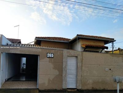 Casa para Venda, em Sete Lagoas, bairro ARVOREDO, 4 dormitrios, 1 banheiro