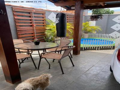 Casa para Venda, em Poos de Caldas, bairro Santa Teresa, 3 dormitrios, 1 banheiro, 1 vaga
