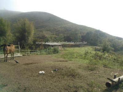  para Venda, em Juiz de Fora, bairro Igrejinha, 1 dormitrio