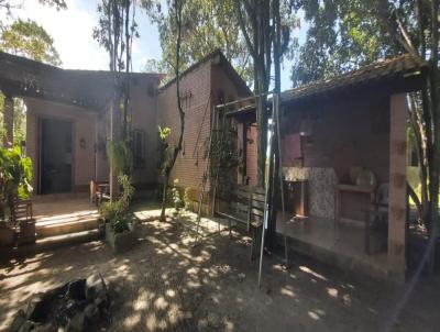 Casa para Venda, em Cabo Frio, bairro Unamar, 3 dormitrios, 2 banheiros, 1 sute, 1 vaga