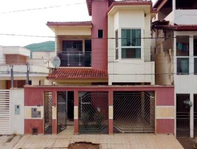 Casa para Venda, em Itanhomi, bairro Bairro Luiz Alves, 3 dormitrios, 4 banheiros, 1 sute, 1 vaga