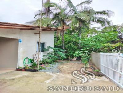 Casa para Venda, em Balnerio Barra do Sul, bairro Pinheiros, 4 dormitrios, 2 banheiros, 2 vagas