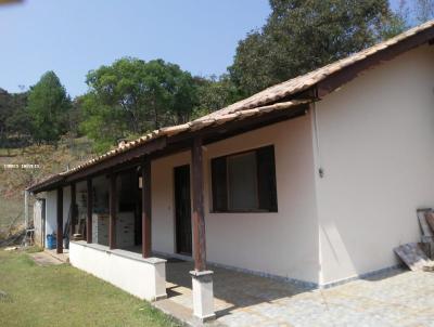 Chácara para Venda, em Joanópolis, bairro Centro, 1 dormitório, 1 banheiro, 1 suíte