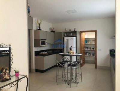 Casa em Condomnio para Venda, em Marlia, bairro Vila Flora, 3 dormitrios, 5 banheiros, 3 sutes, 2 vagas