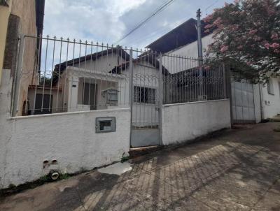 Casa para Venda, em Juiz de Fora, bairro Eldorado, 2 dormitrios, 1 banheiro, 6 vagas