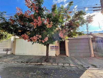 Casa para Venda, em Lins, bairro Jardim Americano, 3 dormitrios, 3 banheiros, 1 sute, 3 vagas