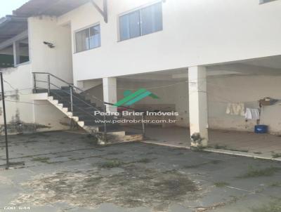 Casa para Venda, em Governador Valadares, bairro Ilha dos Arajos, 4 dormitrios, 3 banheiros, 1 sute, 3 vagas