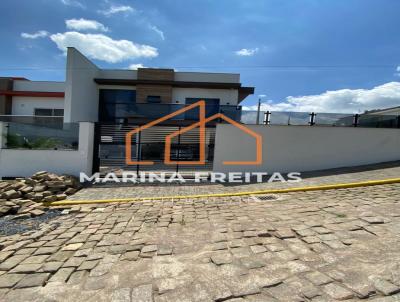Casa para Venda, em Presidente Getlio, bairro Centro, 3 dormitrios, 3 banheiros, 1 sute, 1 vaga