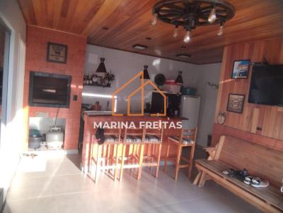 Casa Duplex para Venda, em Presidente Getlio, bairro Centro, 3 dormitrios, 3 banheiros, 1 sute, 1 vaga