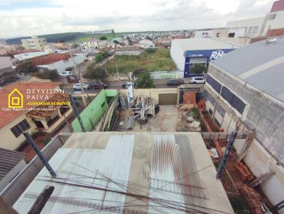 Sobrado para Venda, em Alfenas, bairro Centro, 6 dormitrios, 4 banheiros, 2 sutes